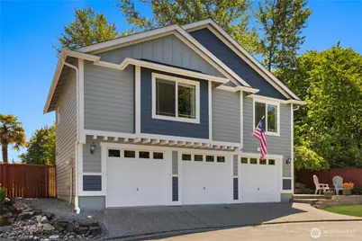 2611 10th Street SW, Puyallup, WA 98373 - Photo 3