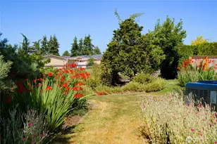 2610 E Section St, Mount Vernon, WA 98274 - Photo 7