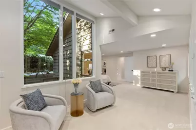 10527 SE 27th Street, Beaux Arts Village, WA 98004 - Photo 15