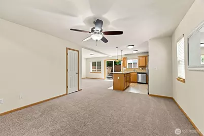 4363 Roxanna Loop SE, Lacey, WA 98503 - Photo 5