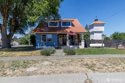 418 W Chestnut Street, Almira, WA 99103 - Photo 1