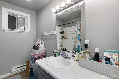 8311 Lake Street SW, Lakewood, WA 98498 - Photo 11
