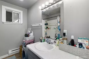 8311 Lake St SW, Lakewood, WA 98498 - Photo 11
