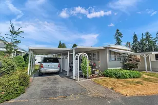 18501 52nd Ave W, Lynnwood, WA 98037 - Photo 1