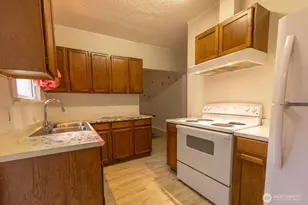 1501 26th Ave S, Seattle, WA 98144 - Photo 3