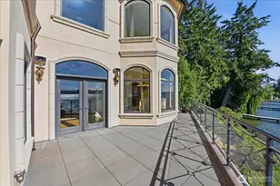 1465 Evergreen Point Rd, Medina, WA 98039 - Photo 15