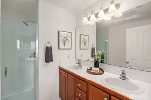 23120 SE Black Nugget Rd, Issaquah, WA 98029 - Photo 13
