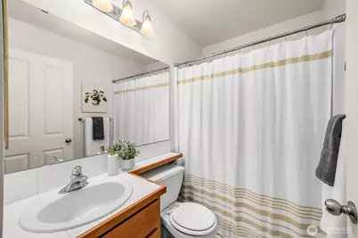 23120 SE Black Nugget Road #P2, Issaquah, WA 98029 - Photo 17