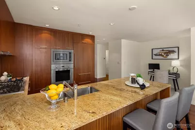 10700 NE 4th Street #1706, Bellevue, WA 98004 - Photo 9