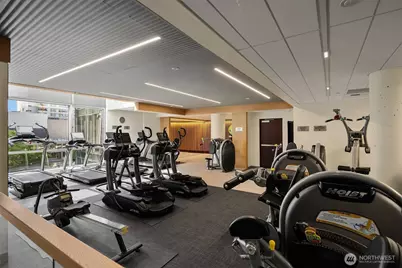 10700 NE 4th Street #1706, Bellevue, WA 98004 - Photo 27