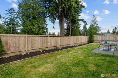 14225 3rd Avenue W, Everett, WA 98208 - Photo 35