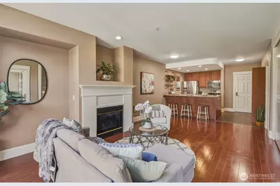 3221 SW Avalon Way #201, Seattle, WA 98126 - Photo 13