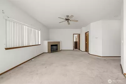 7801 207th Street Ct E, Spanaway, WA 98387 - Photo 9