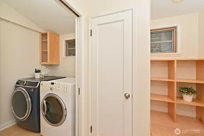 17236 NE 6th Place, Bellevue, WA 98008 - Photo 15