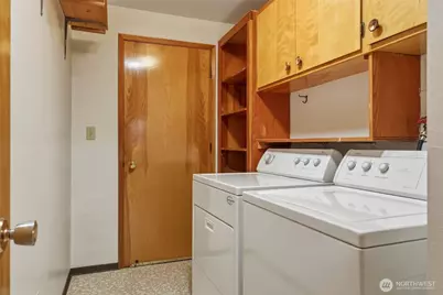 755 Irving Street SW, Tumwater, WA 98512 - Photo 21