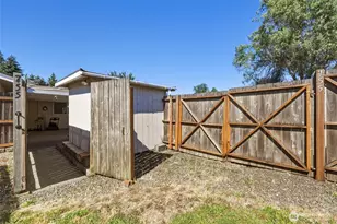 755 Irving St SW, Tumwater, WA 98512 - Photo 39