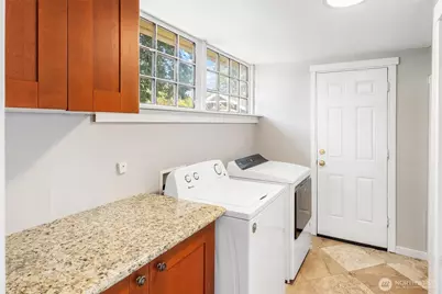 1722 Franklin Street, Enumclaw, WA 98022 - Photo 19