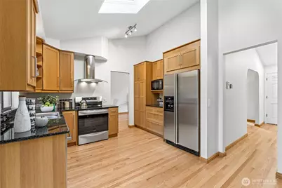 13800 SE 21st Street, Bellevue, WA 98005 - Photo 11