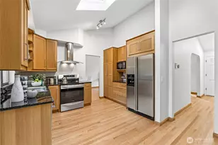 13800 SE 21st St, Bellevue, WA 98005 - Photo 11