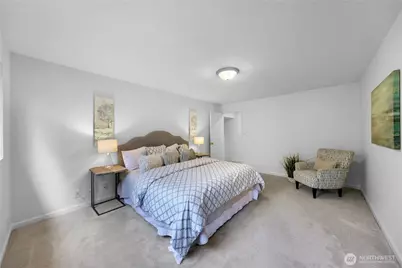 13800 SE 21st Street, Bellevue, WA 98005 - Photo 15