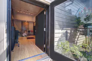 108 E 35th St, Vancouver, WA 98663 - Photo 17