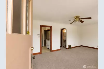 1120 Lincoln Avenue, Bremerton, WA 98337 - Photo 9