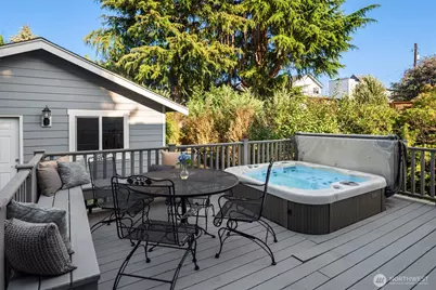 8538 19th Avenue NW, Seattle, WA 98117 - Photo 27