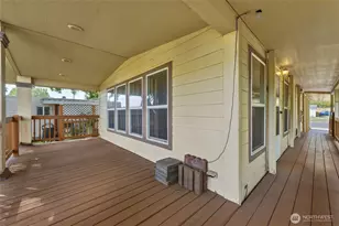 832 SE Scenic View Dr, College Place, WA 99324 - Photo 19