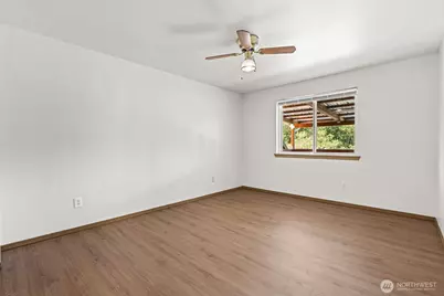 10410 206th Avenue E, Sumner, WA 98391 - Photo 17