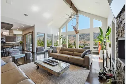206 Mountain Lake Lane, Chelan, WA 98816 - Photo 13
