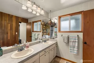 1677 Eastmont Ave, East Wenatchee, WA 98802 - Photo 11