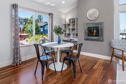 3028 SW Avalon Way #B, Seattle, WA 98126 - Photo 9