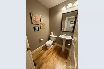 4606 230th Terrace SE, Sammamish, WA 98075 - Photo 13