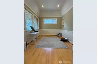 4606 230th Terrace SE, Sammamish, WA 98075 - Photo 3