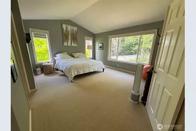 4606 230th Terrace SE, Sammamish, WA 98075 - Photo 21