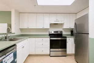 23319 Cedar Way, Mountlake Terrace, WA 98043 - Photo 5