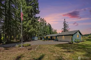33913 4th Ave E, Roy, WA 98580 - Photo 3