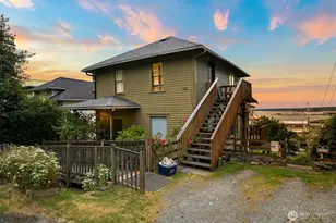 631 N Forest St, Bellingham, WA 98225 - Photo 1