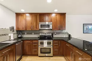 3046 SW Manning St, Seattle, WA 98126 - Photo 23