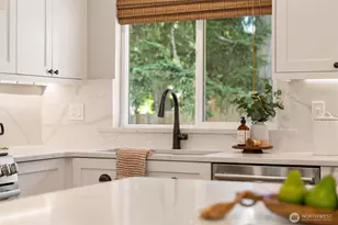 14205 119th Ave NE, Kirkland, WA 98034 - Photo 15