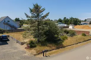 963 Silver King Ave SE, Ocean Shores, WA 98569 - Photo 1