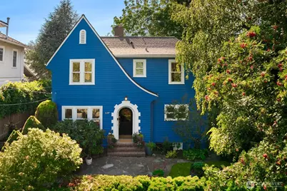 1607 34th Street, Seattle, WA 98122 - Photo 1