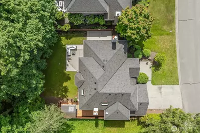 4020 262nd Place SE, Sammamish, WA 98029 - Photo 35