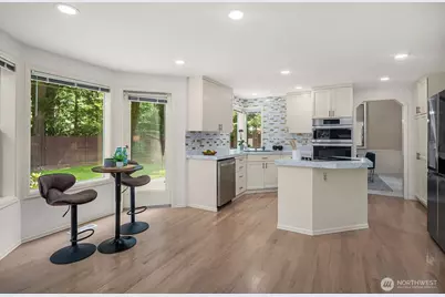 4020 262nd Place SE, Sammamish, WA 98029 - Photo 11