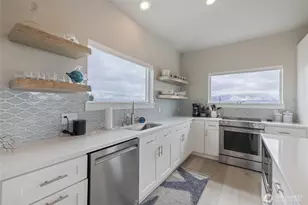 1038 Point Brown Ave SE, Ocean Shores, WA 98569 - Photo 11