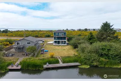 1038 Point Brown Avenue SE, Ocean Shores, WA 98569 - Photo 37