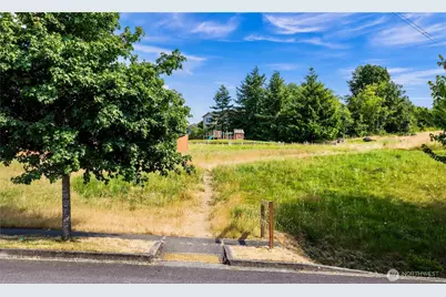 6227 Whitaker Lane SE, Snoqualmie, WA 98065 - Photo 33