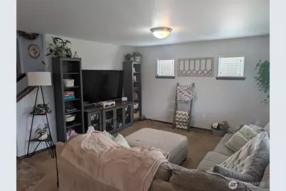 7149 288th Street NW, Stanwood, WA 98292 - Photo 3