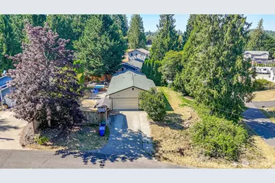 9311 203rd Avenue E, Bonney Lake, WA 98391 - Photo 33