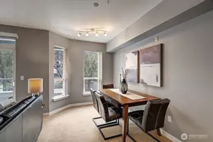 925 110th Ave NE, Bellevue, WA 98004 - Photo 5